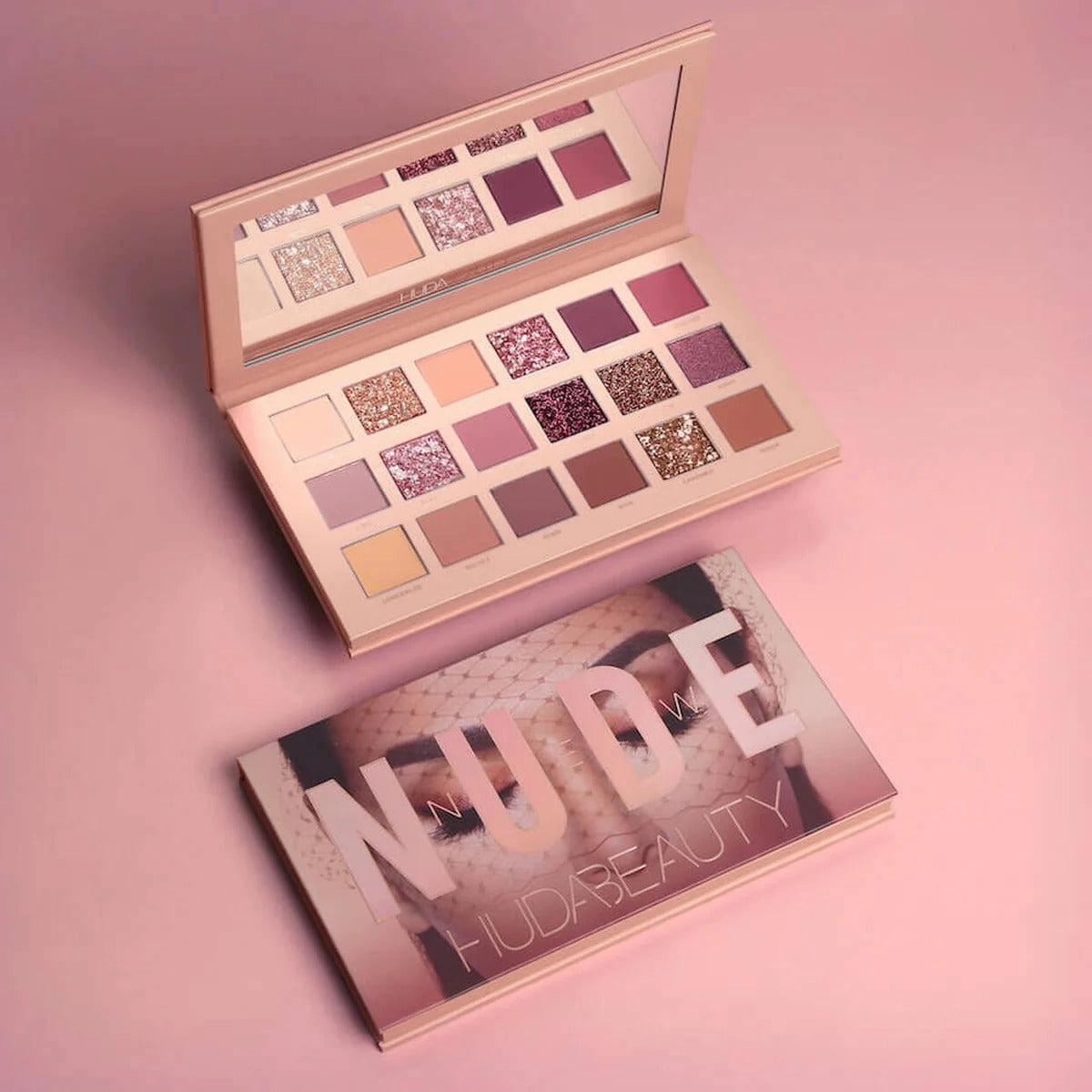 18 Shade   glittery - Matte  NUDE Eyeshadow Palette