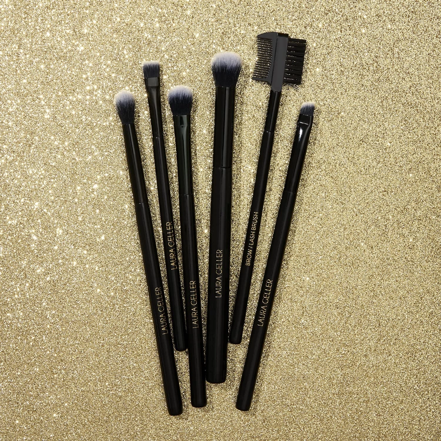 All-Over Eye Shadow Brush, Black Wooden Handle