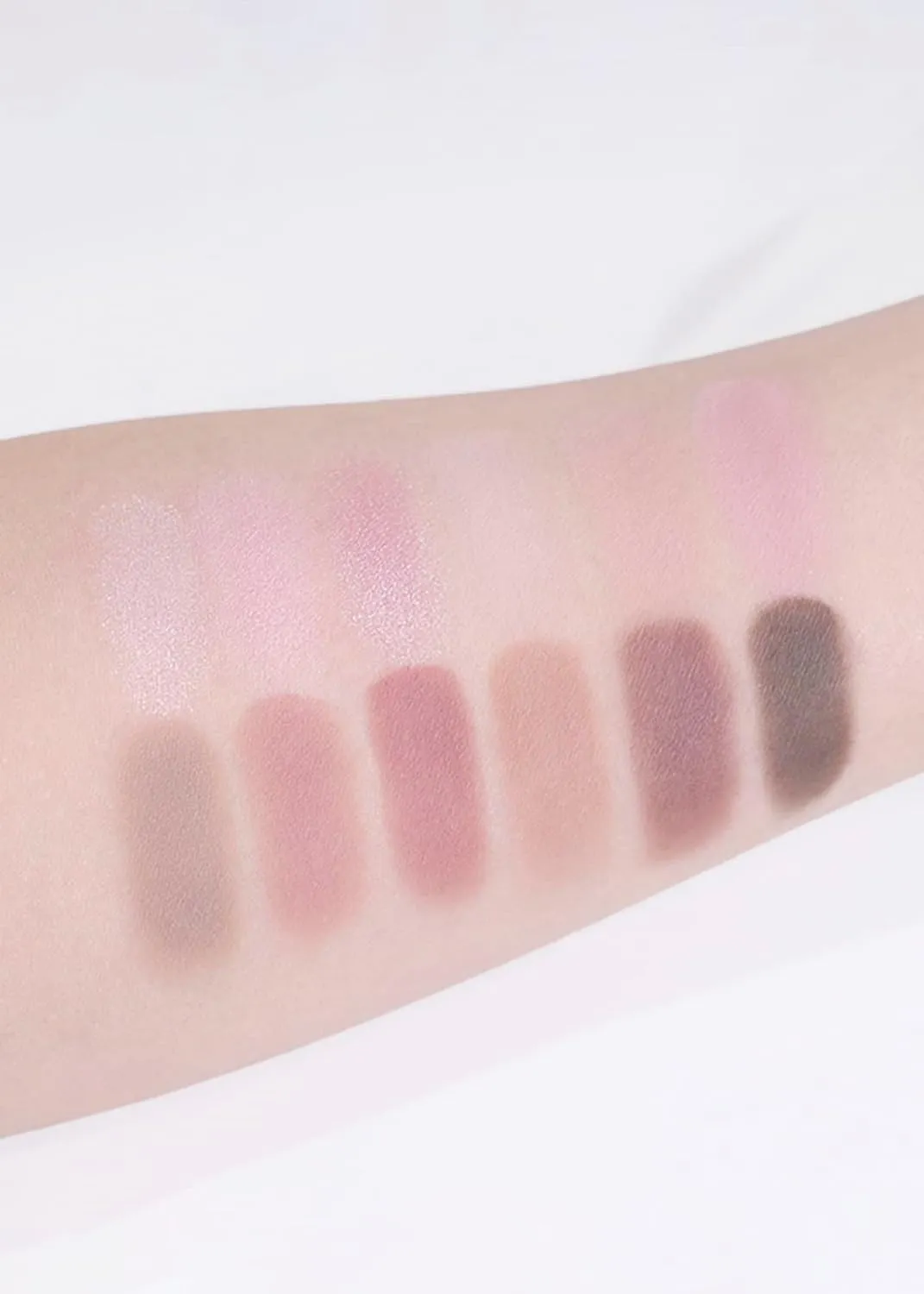 COLORGRAM Pin Point Eyeshadow Palette 02 Pink Mauve= | Ultra-Blendable Matte, Glitter, Shimmer Shades for Daily Makeup | K-Beauty Eye Palette with Easy-to-Use Calculator Design