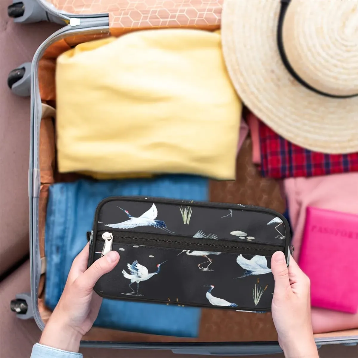 Cranes Travel Toiletry Bag for Women Men Small Cosmetic Makeup Organizer Water Resistant Shaving Bag Portable Make Up Bag Storage Bags with Handle
