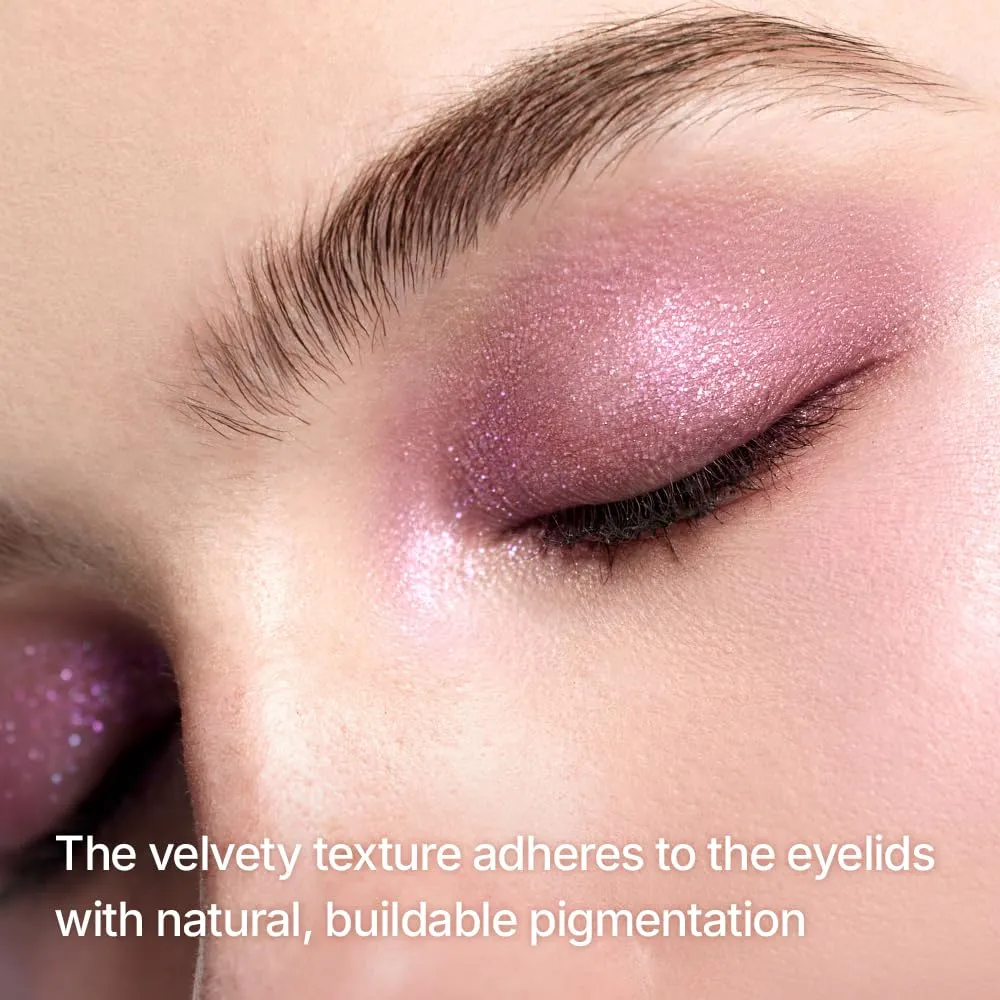 Dasique Shadow Palette #18 Berry Smoothie l Vegan, Cruelty-Free l 18 Blendable Shades in Smooth Matte and Shimmer Finishes with Gorgeous Pearls