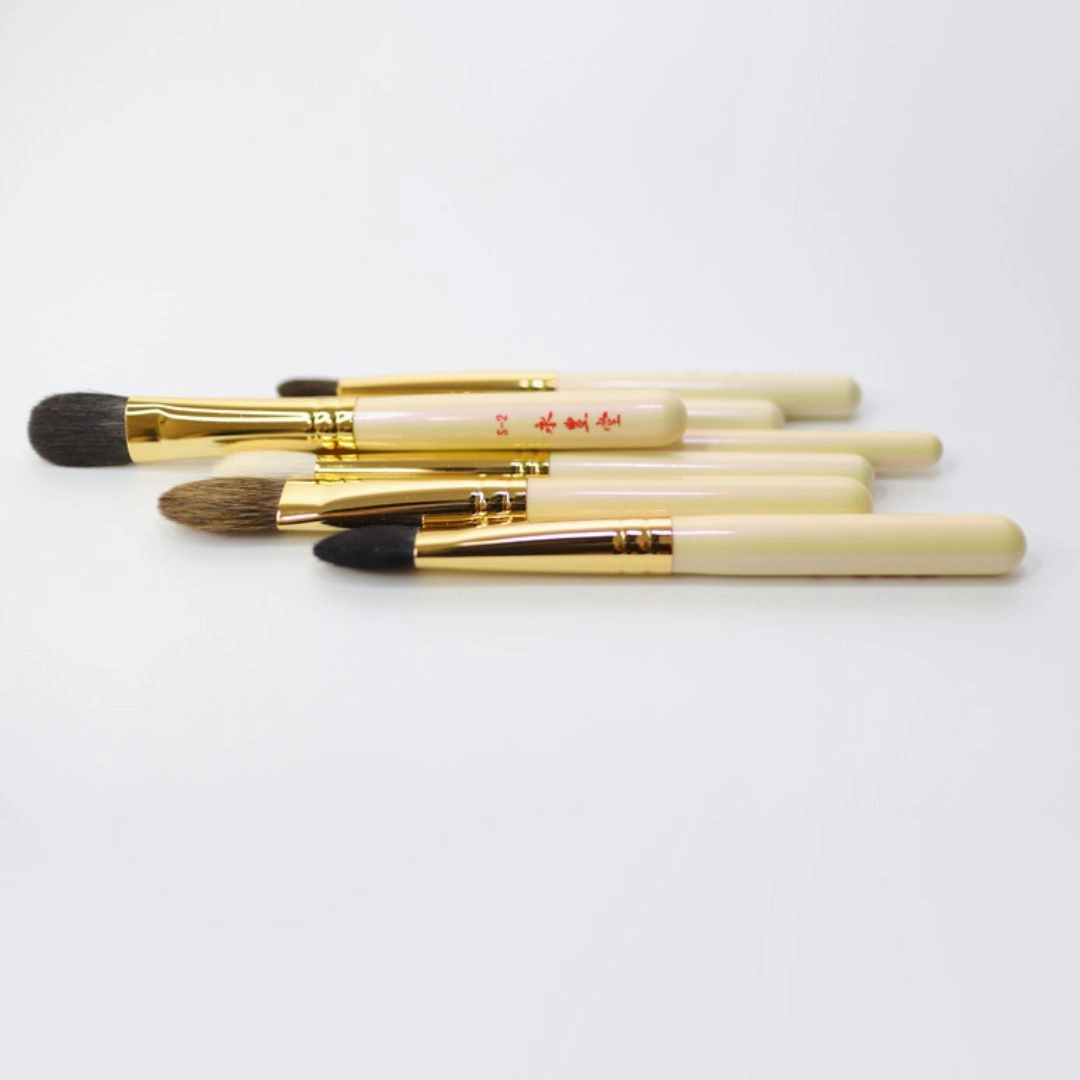Eihodo WP-Series Eyeshadow Brush (S-7)