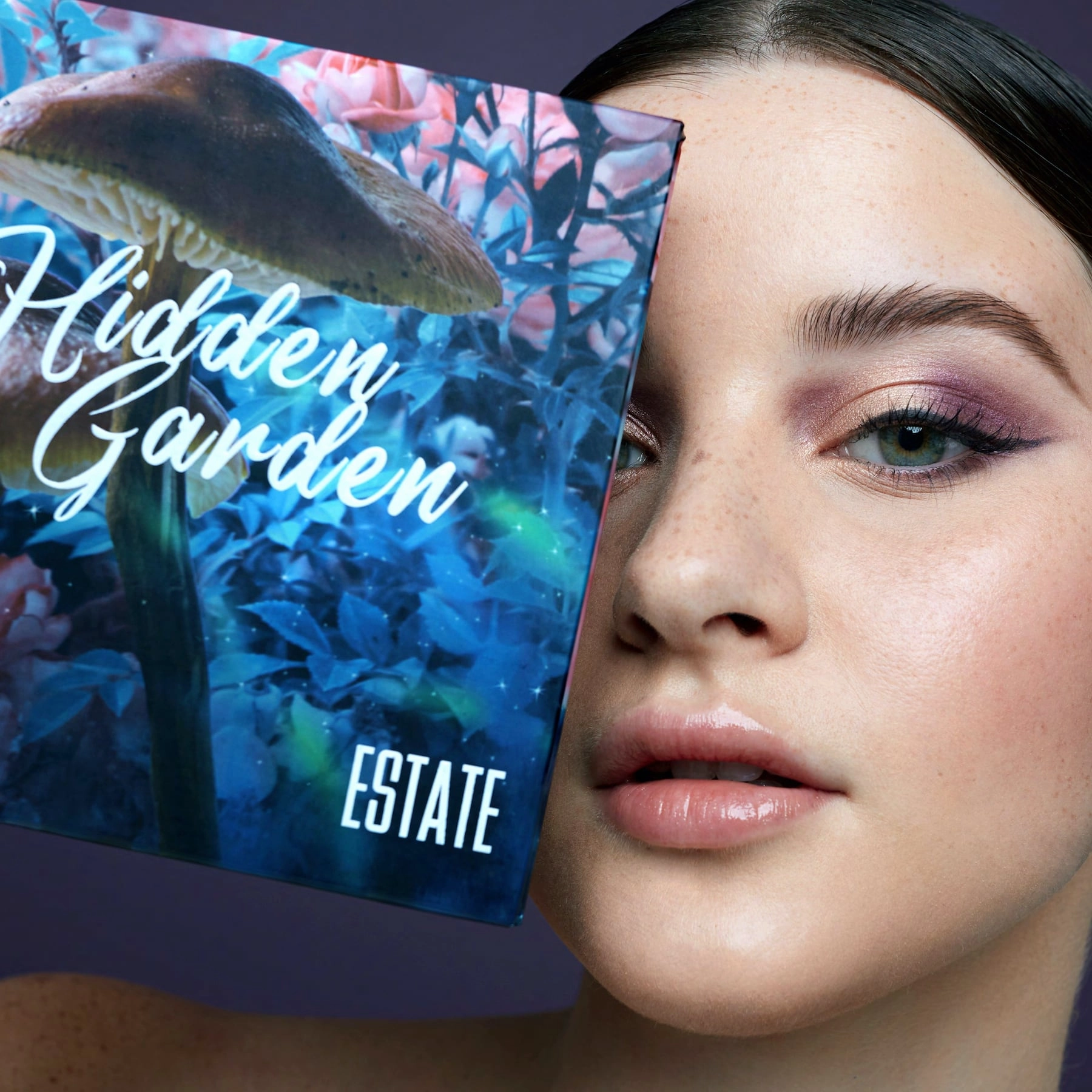 Estate Hidden Garden Pigment Eyeshadow Palette - 9 shades