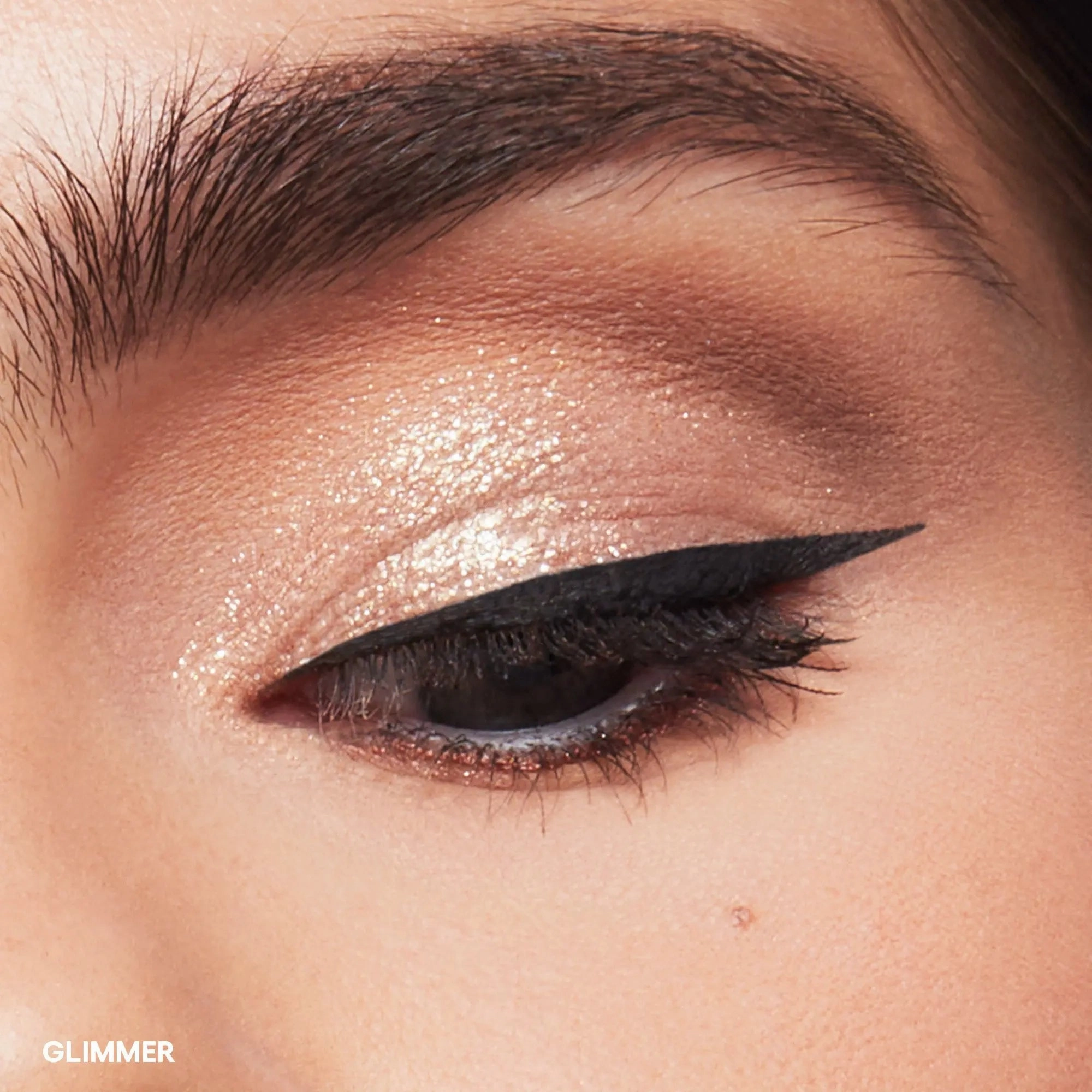 EYE SEE IN SPARKLE