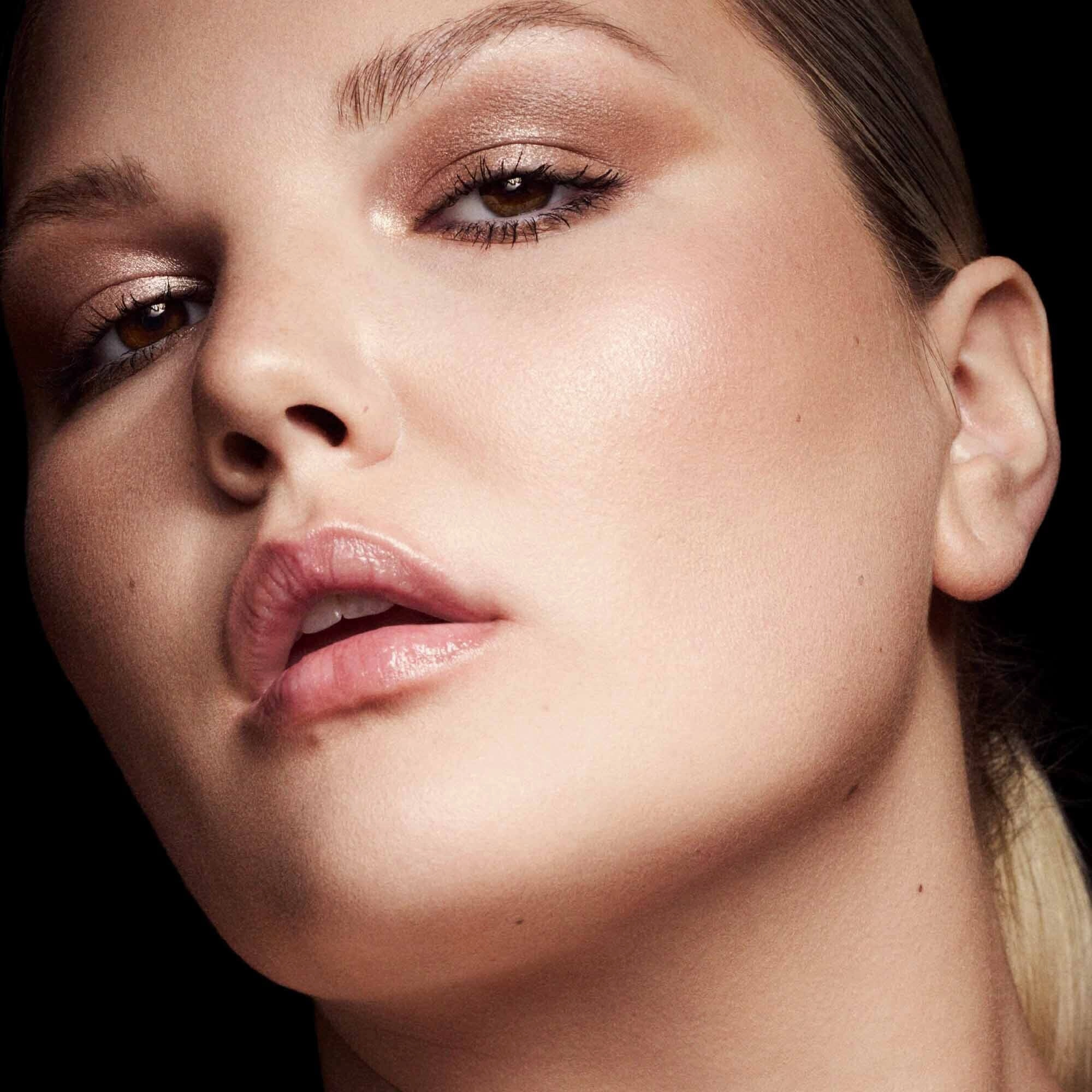 Fenty Beauty by Rihanna | Shadowstix Longwear Eyeshadow Stick - Matte finish