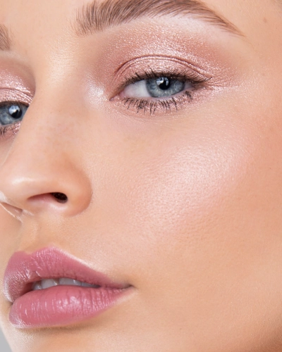 Glitter Chrome Eyeshadow - Champagne