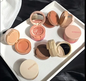 Hero Range Light Breeze Floating three - color eyeshadow 05