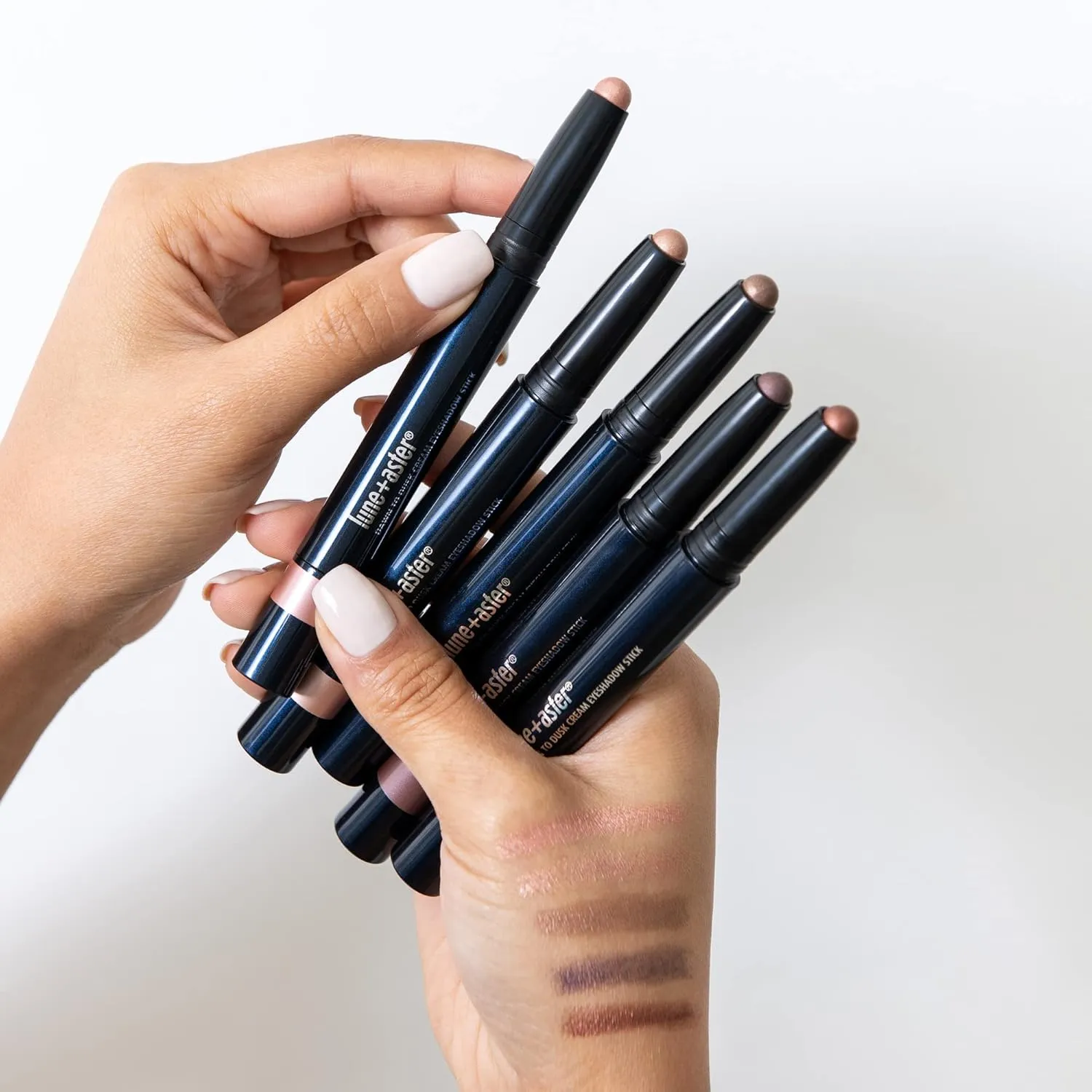 Lune Aster Dawn to Dusk Cream Eyeshadow Stick
