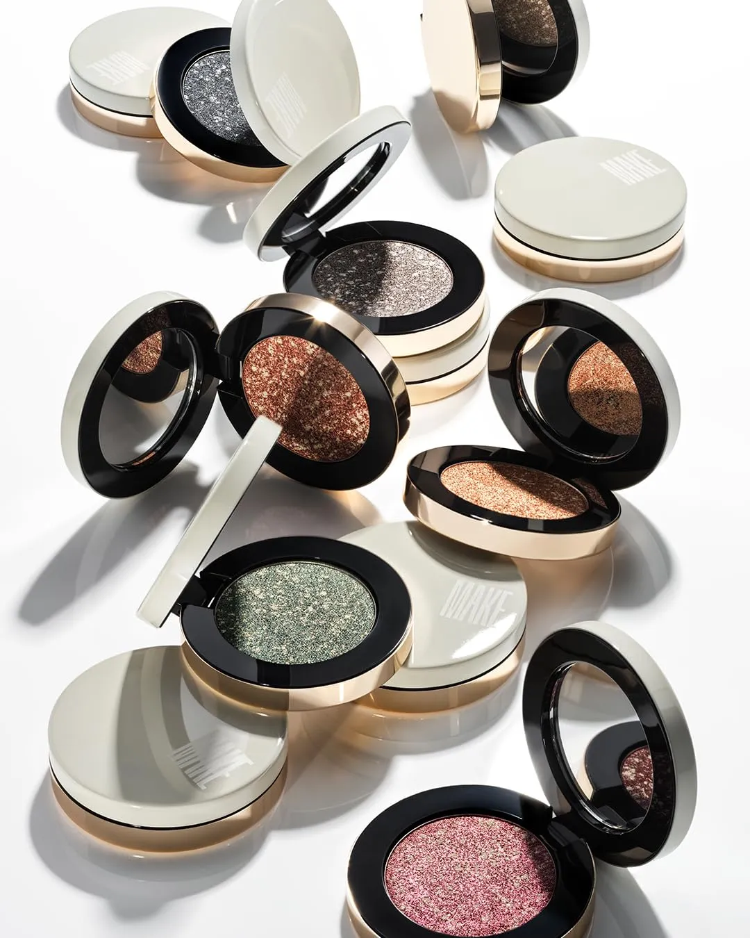 MAKE Beauty Multi-Chromatic Eye Shadow. Metal Reflecting Luminous Foil Finish Creamy, Buildable, Dimensional Long-wear, Crease-proof Powder Eyeshadow, Multichrome Shade - Rover, Magenta Pink