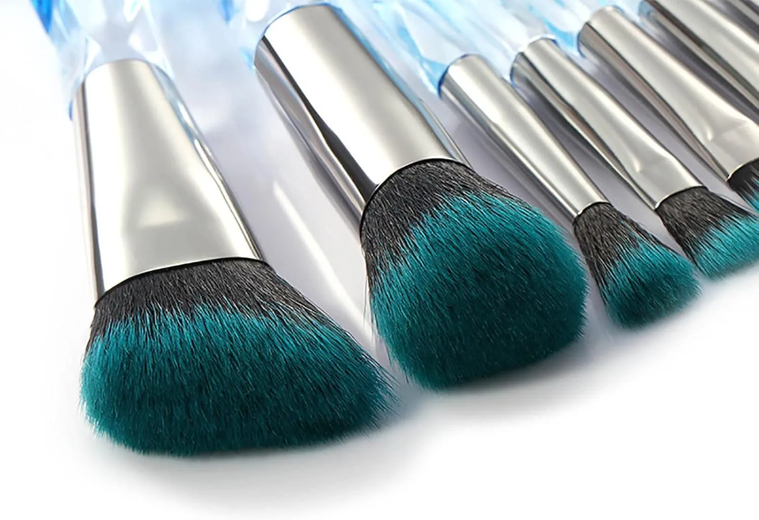 Makeup Brushes Synthetic Concealers Foundation Powder Eye Shadows Makeup Brushes Cosmetic Eyebrow Eyeshadow Powder Brush Lip Makeup Brushes Large Hair Brush(D)