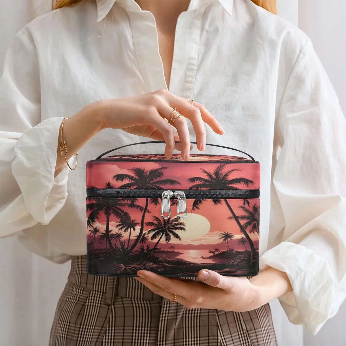 Makeup Bag Large Coconut Trees Seaside Toiletry Bag for Women Travel Cosmetic Bag Portable Makeup Bag for Bottles Brushes Lipstick Skin Care