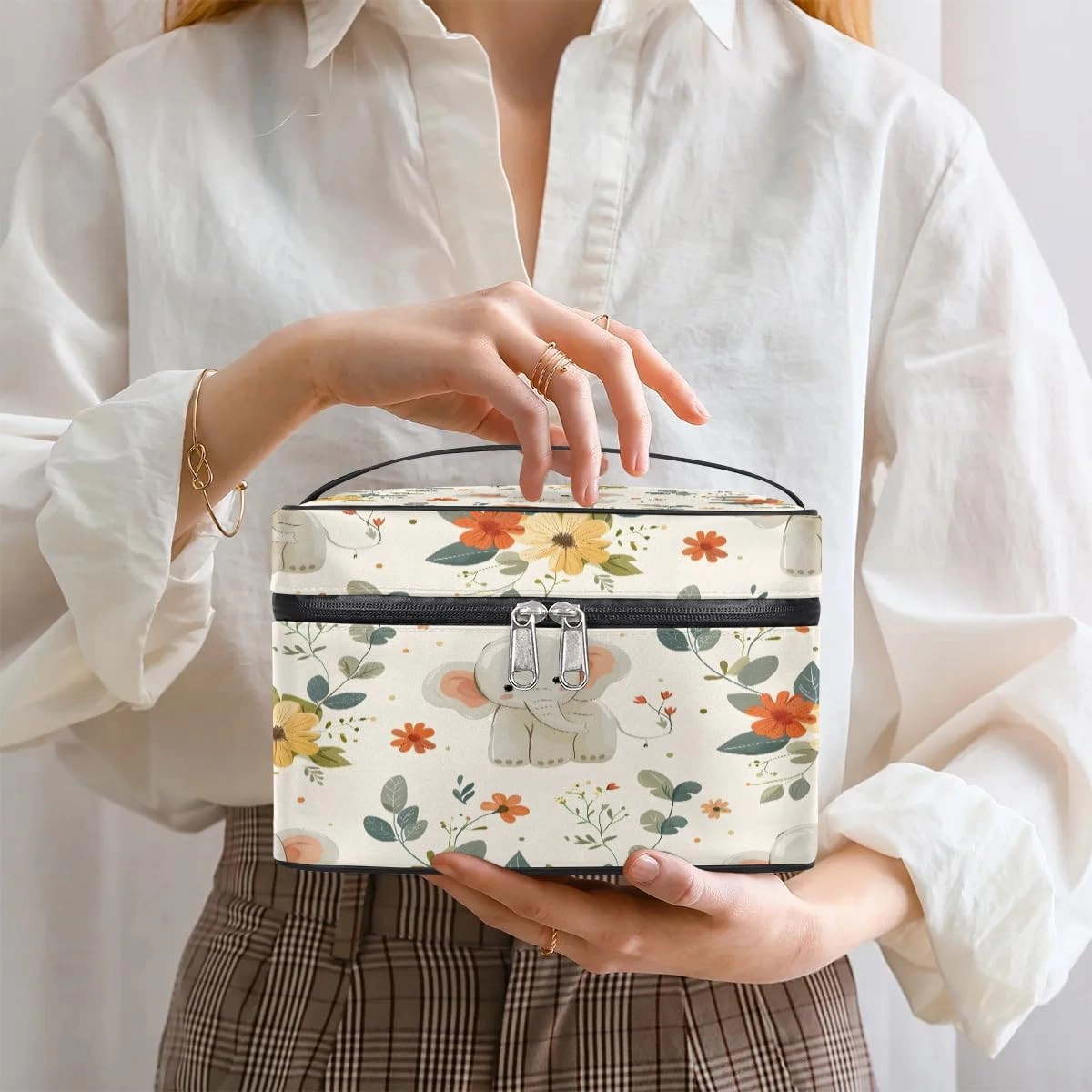 Makeup Bag Large Cute Flower Elephant Toiletry Bag for Women Travel Cosmetic Bag Portable Makeup Bag for Bottles Brushes Lipstick Skin Care