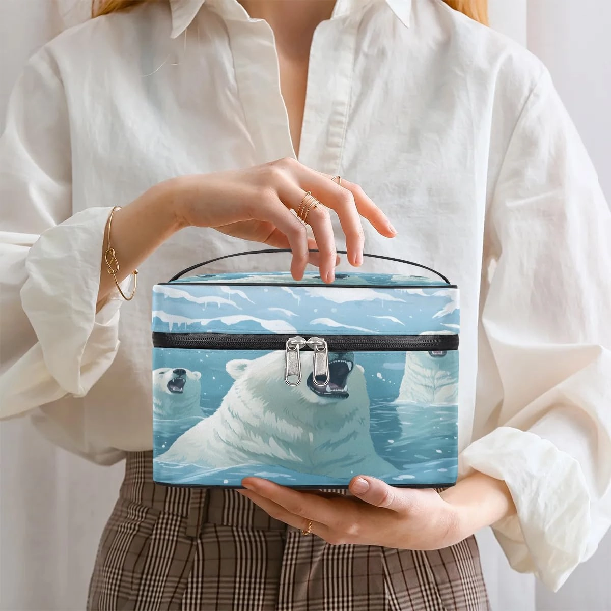 Makeup Bag Large Roaring Polar Bear Toiletry Bag for Women Travel Cosmetic Bag Portable Makeup Bag for Bottles Brushes Lipstick Skin Care