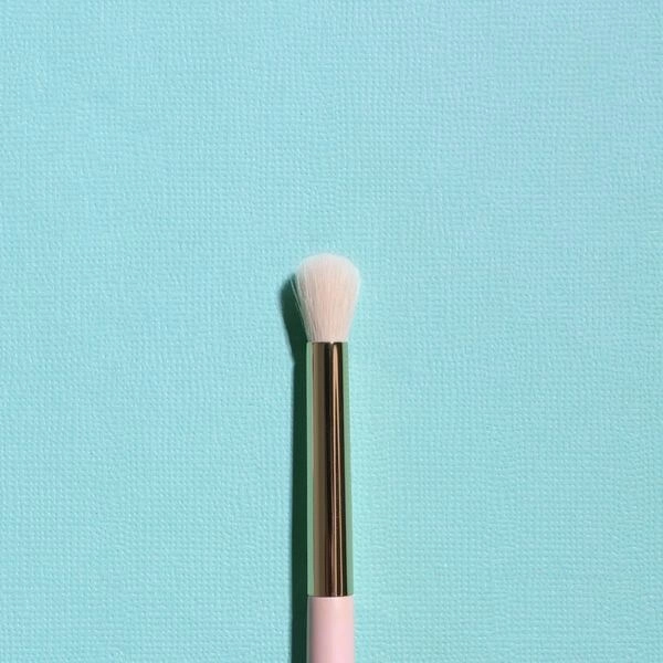 Moira Defined Crease Brush