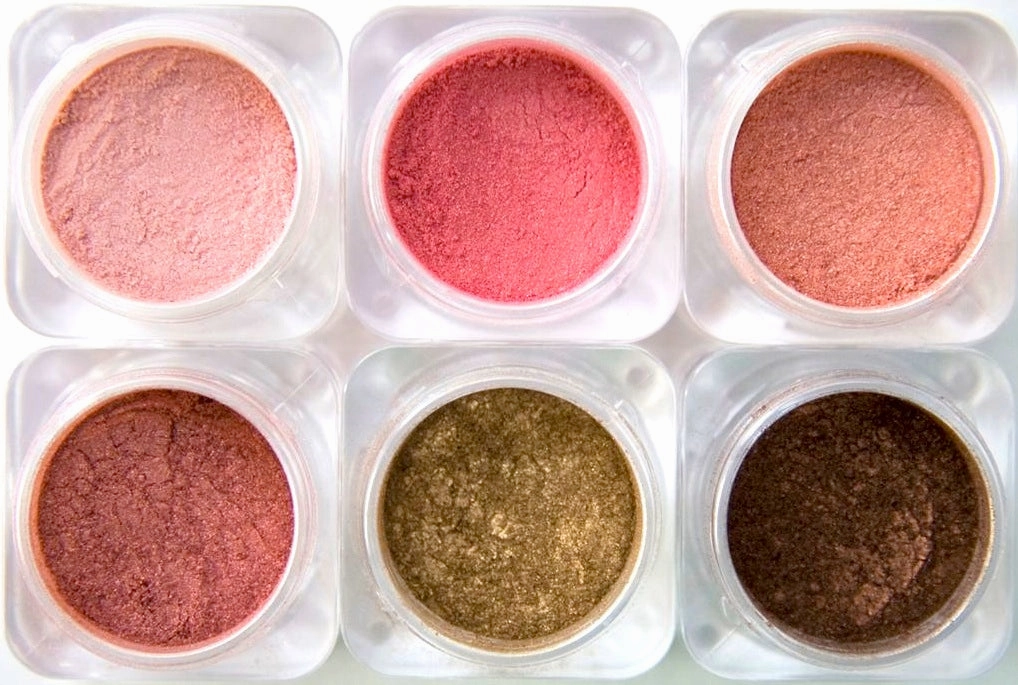 Naked Cosmetics Blushing Bronze Pigments