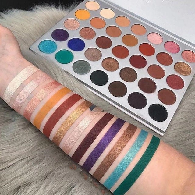new Eyeshadow Morph James Charls Pallete 35/39 Color Eyeshadow Palette Glitter Makeup Natural Brilliant Beauty Shadow Colorful