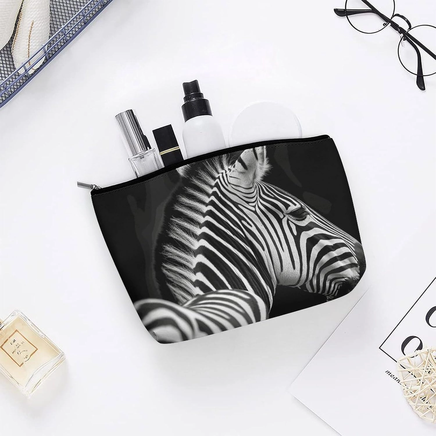 Portable Small Cosmetic Bag Cute Travel Makeup Bag Black & White Zebra Waterproof Toiletry Bag for Women