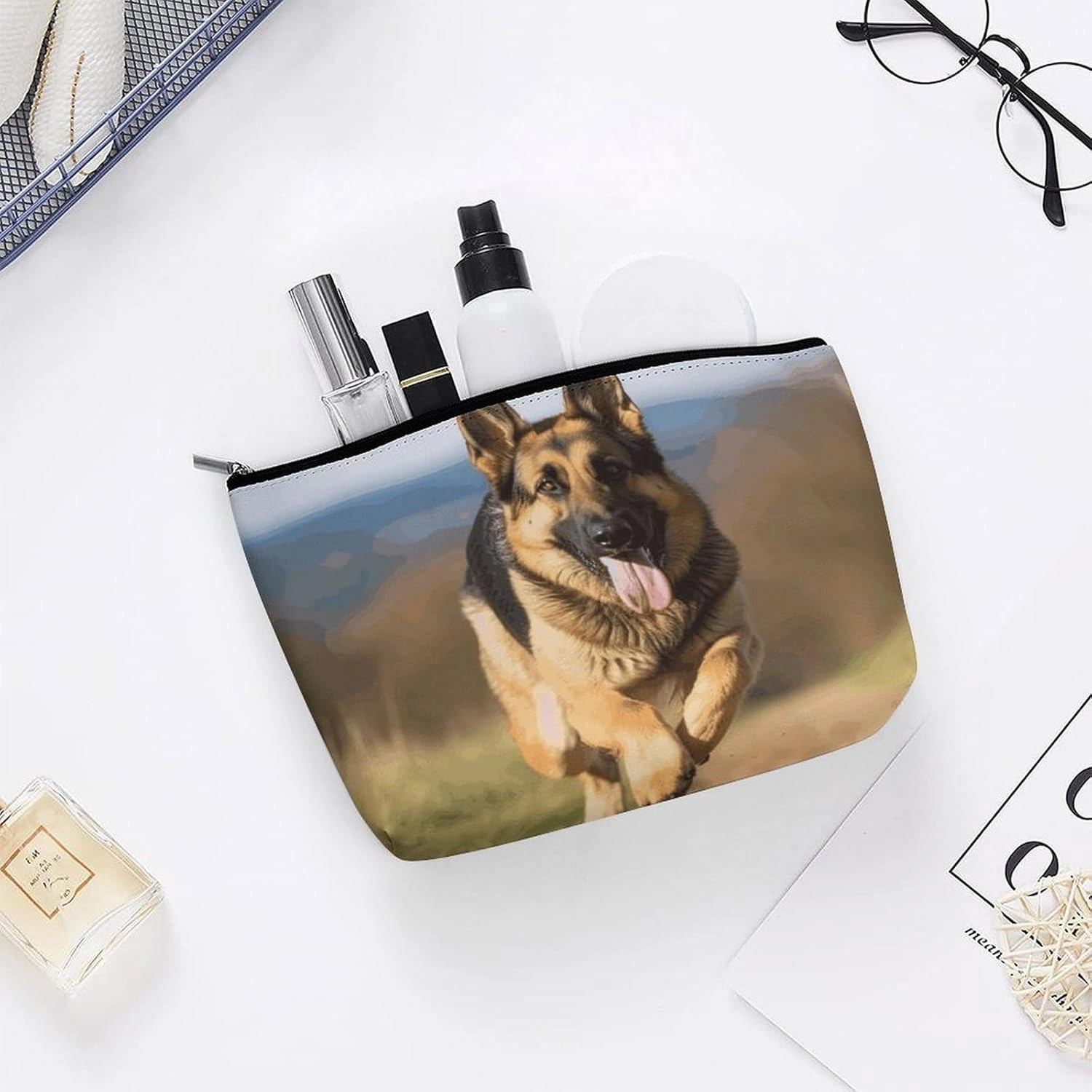 Portable Small Cosmetic Bag Cute Travel Makeup Bag Running German Shepherd Dog Waterproof Toiletry Bag for Women