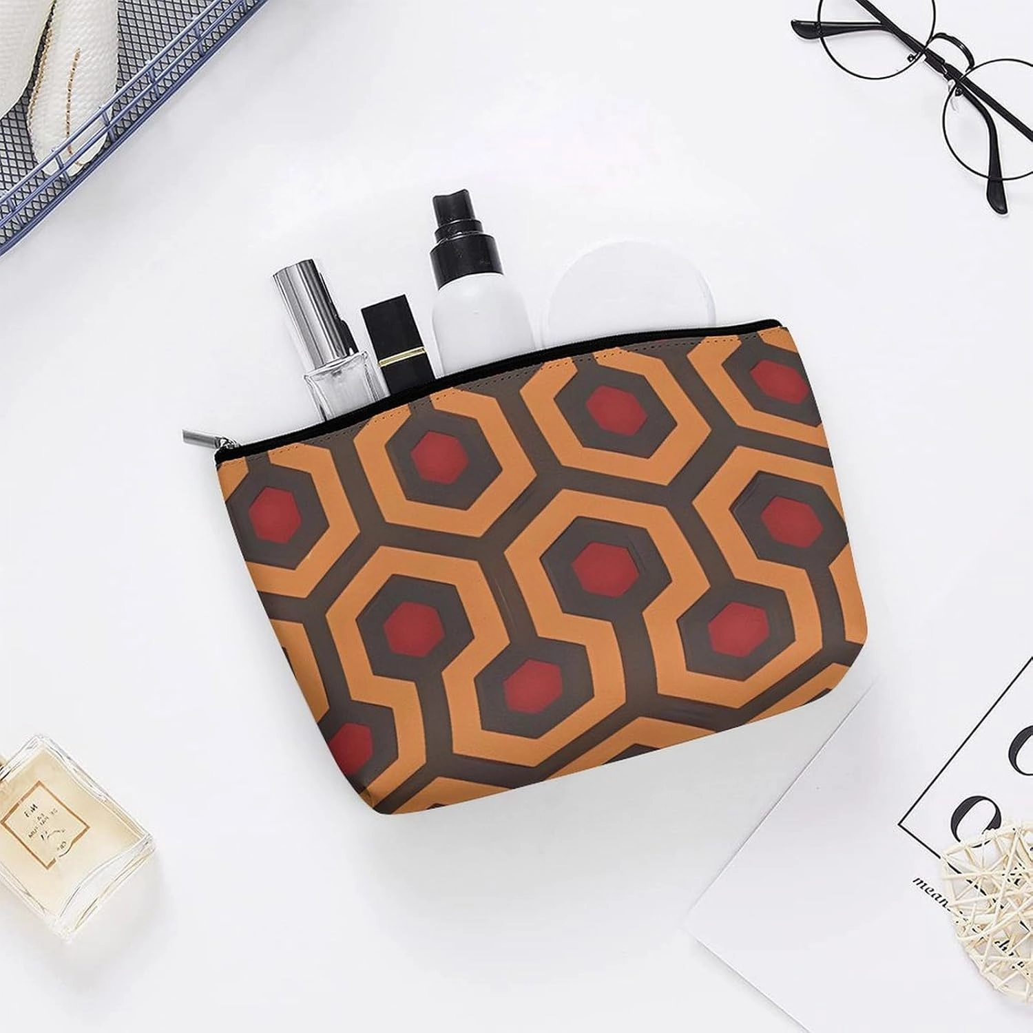 Portable Small Cosmetic Bag Cute Travel Makeup Bag Shining Overlook Waterproof Toiletry Bag for Women