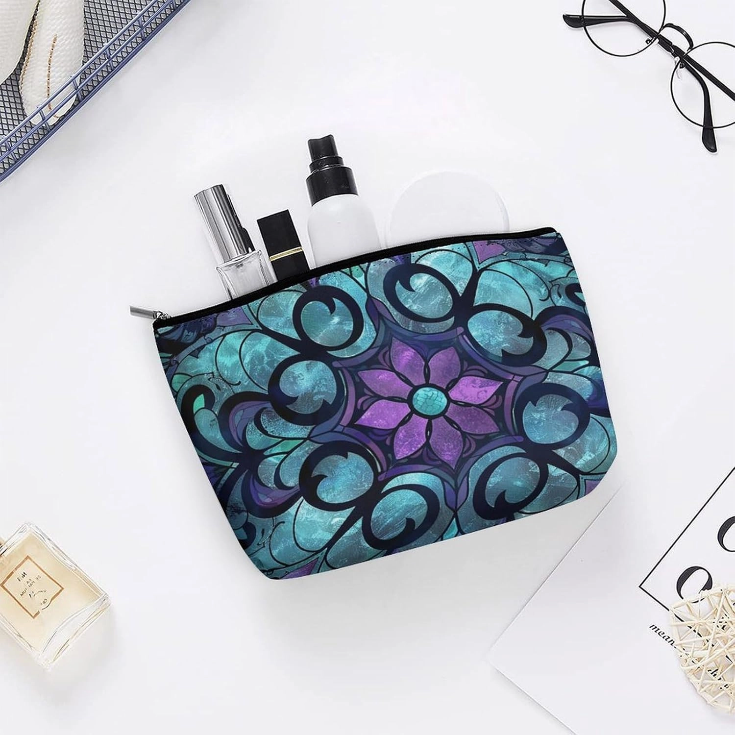 Portable Small Cosmetic Bag Cute Travel Makeup Bag Stained Glass Pattern Waterproof Toiletry Bag for Women