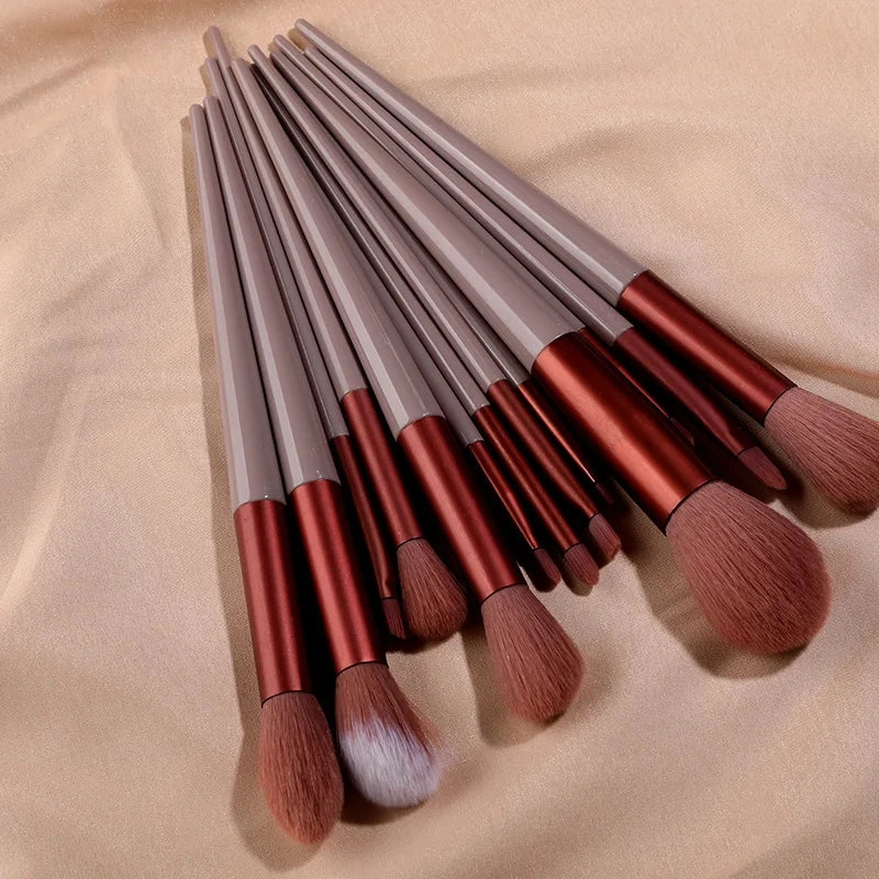 Professional 13-Piece Soft Makeup Brush Set – Perfect for Foundation, Blush & Eyeshadow