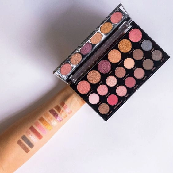 Revolution Jewel Collection Opulent Palette
