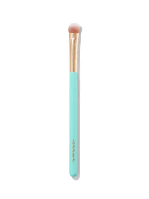SWEED - Eyeshadow Brush | Hand-Crafted, Synthetic Bristles | Vegan, Cruelty-Free, Clean Beauty