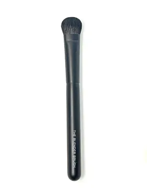 The Blender Brush – Eyeshadow/Contour Blender Brush, by Jacqueline Kalab – 4.9 inches – Makeup Artist Quality for Self-Use – Created by Celebrity Makeup Artist – Flawless Eyeshadow, Blending & Polish
