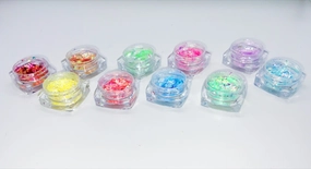 The Smurf’s eyeshadow flakes