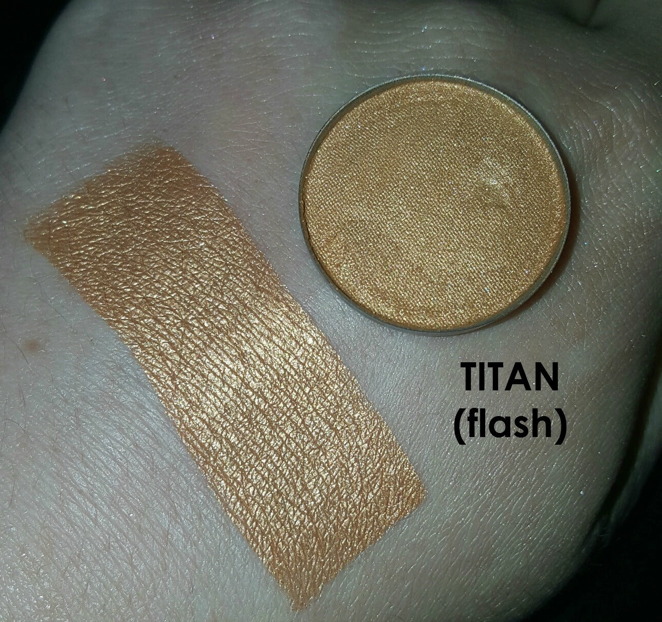 Titan Pressed Eyeshadow