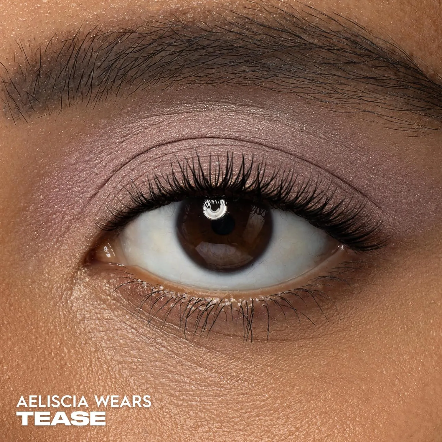 Urban Decay 24/7 Longwear Eyeshadow Single, High-Pigment Eye Shadow Compact, Smooth & Blendable Colors, Crease-free, Matte Satin Shimmer & Metallic Finishes - 0.06 oz