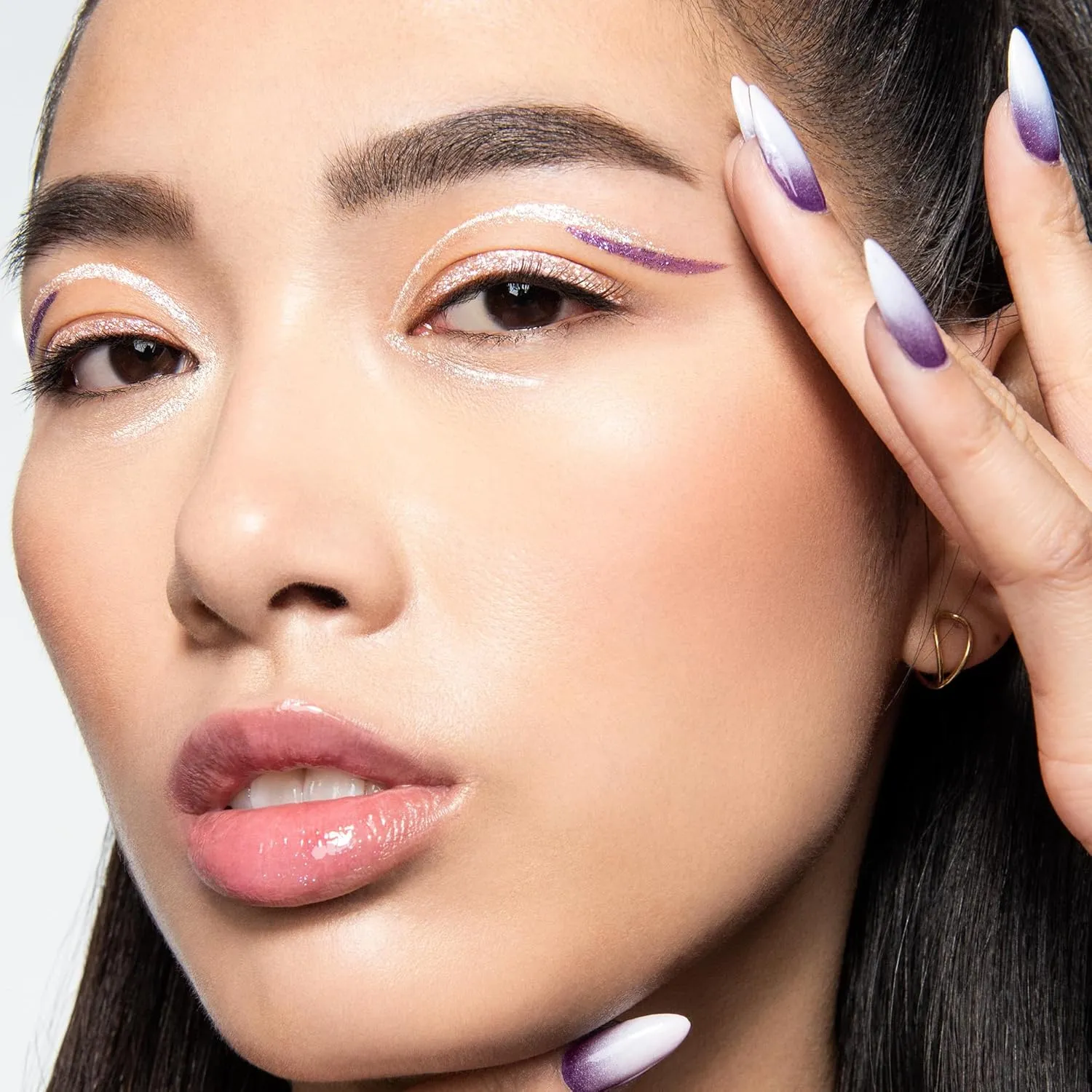 Urban Decay Moondust Liquid Glitter Eyeliner – Longwear Sparkle Liner & Eyeshadow Topper - Quick-Drying, Water-Based Formula – Buildable Shimmer Shades - Vegan Formula